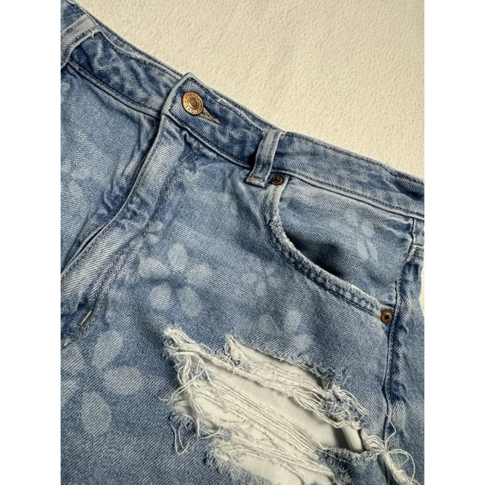 American Eagle Womens Highest Rise Baggy Denim Jean Shorts Sz 12 Blue Distressed